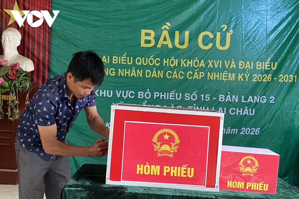 cong_tac_chuan_bi_cho_cuoc_bau_cu_dai_bieu_quoc_hoi_va_hdnd_cac_cap_tai_cac_ban_lang_bien_gioi_khong_lao_da_san_sang.jpg
