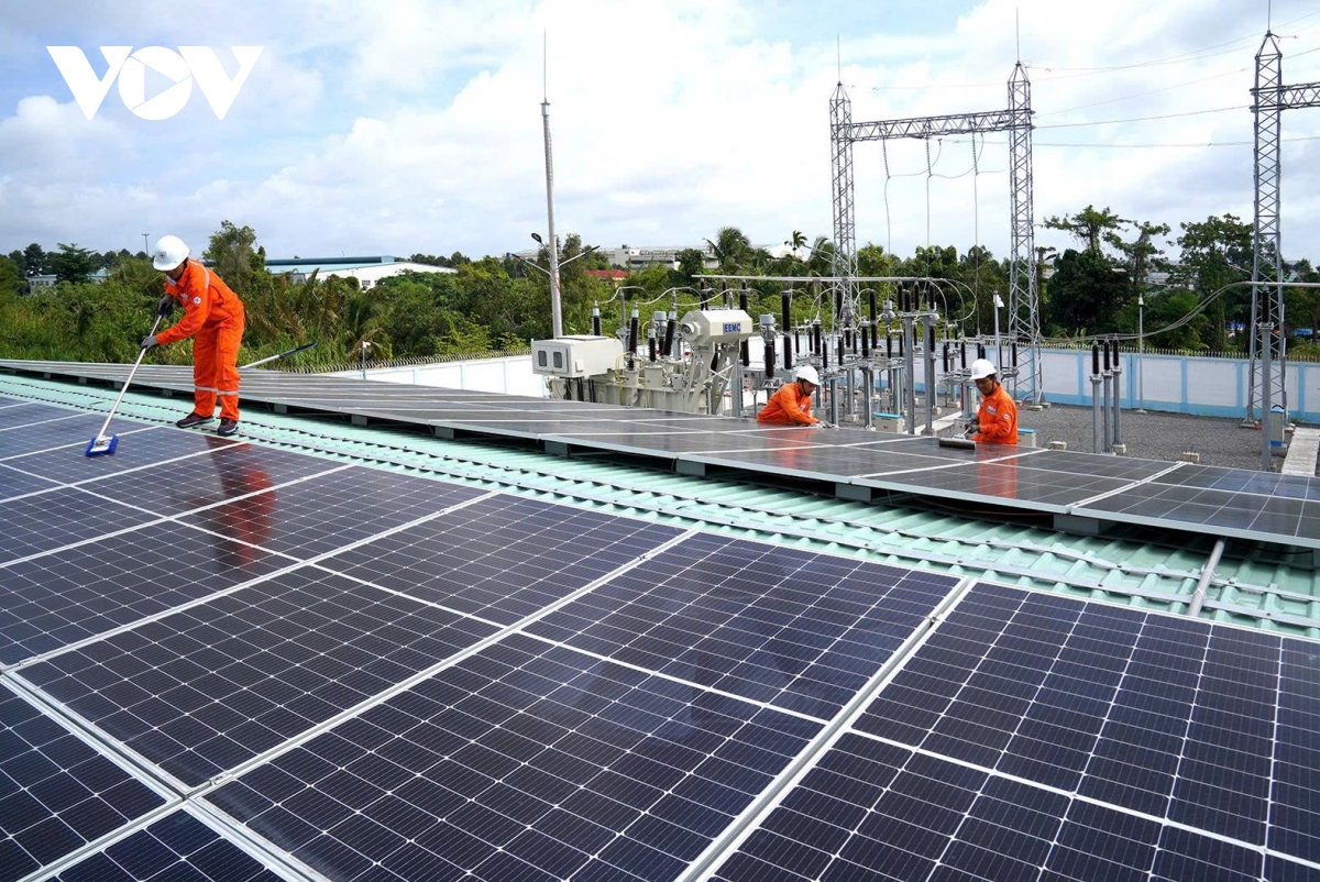 Dien mat troi mai nha.jpg