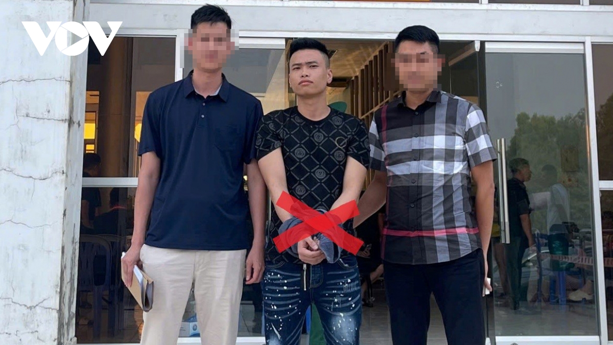 bat doi tuong truy na.jpg