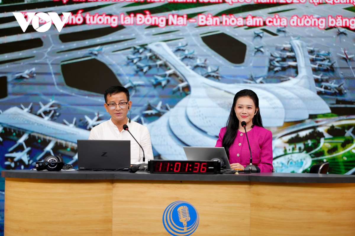 lien_hoan_phat_thanh_1-00657.jpg