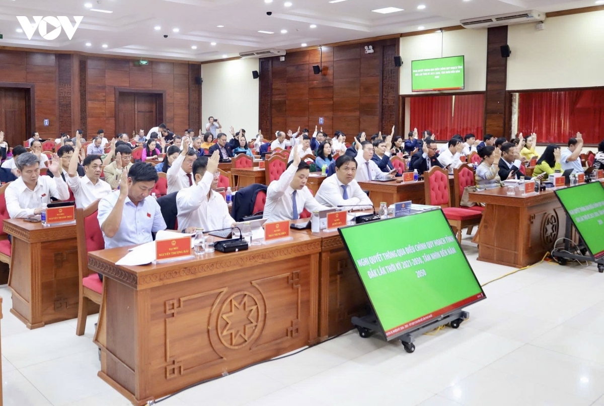 26-5_bieu_quyet.jpg