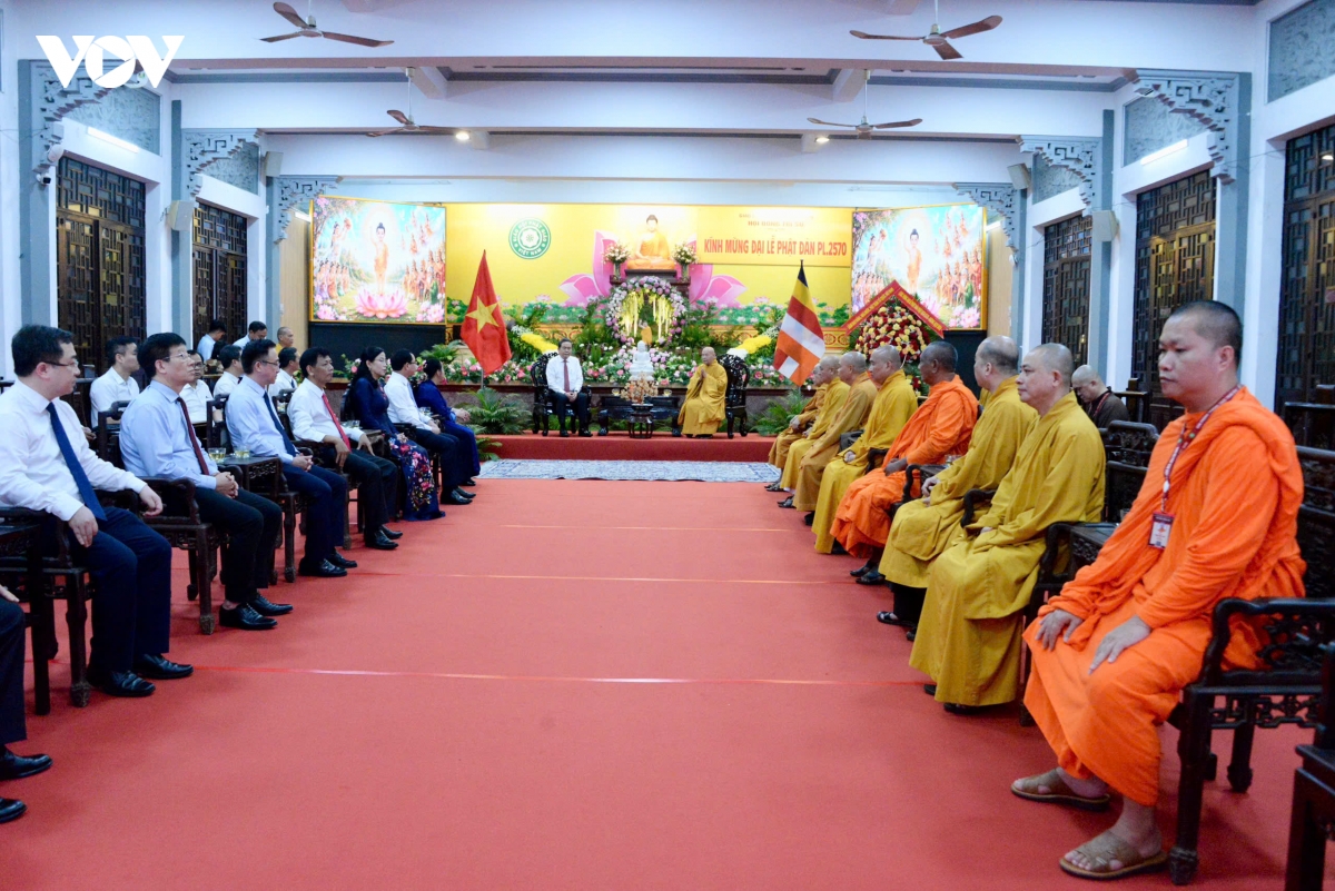 29-5_ctqh_tham_truong_lao_hoa_thuong_thich_thien_nhon_3.jpg