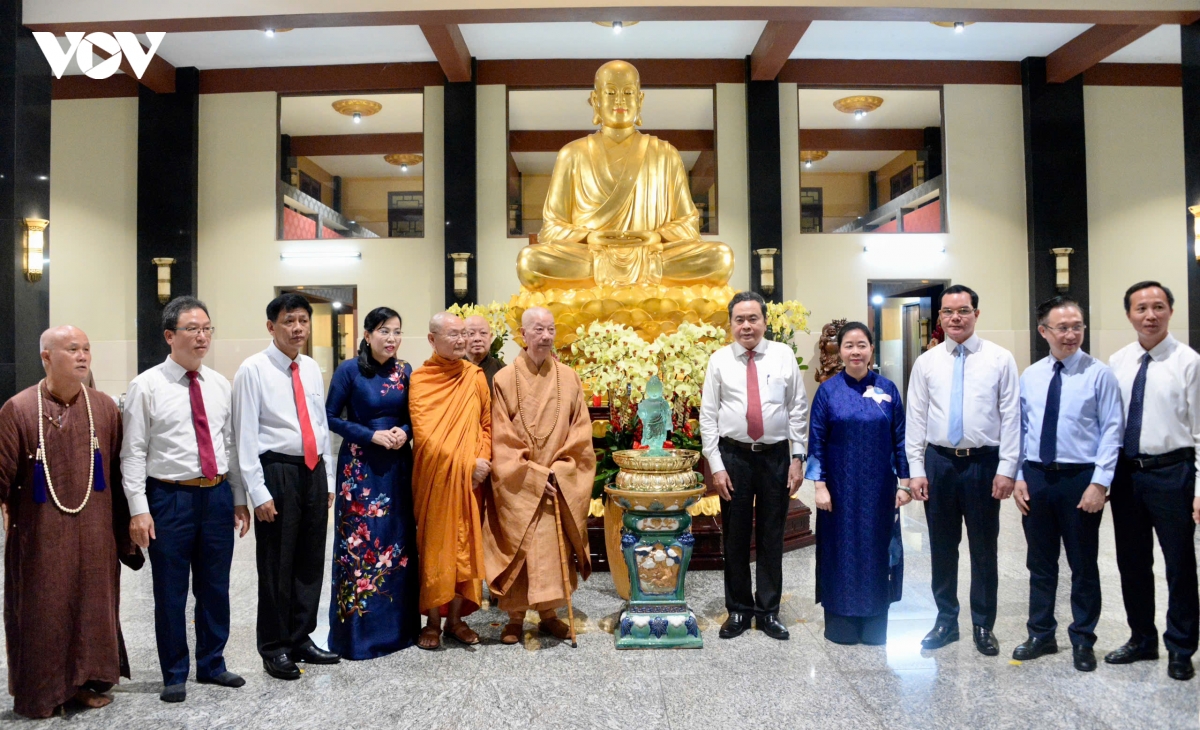 29-5_ctqh_tham_truong_lao_hoa_thuong_thich_tri_quang_5.jpg