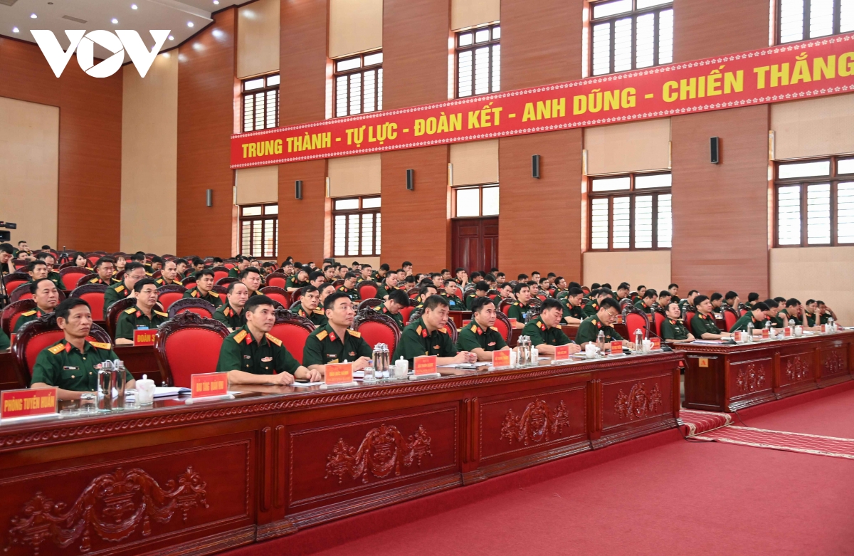 2_cac_dai_bieu_du_be_mac_hoi_thi_20260512162539.jpg
