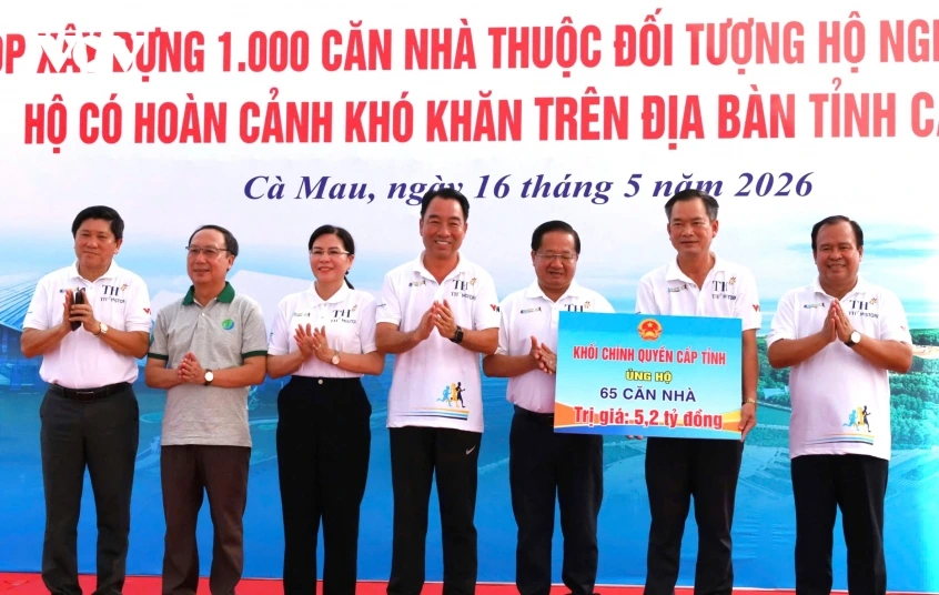 2_khoi_cac_xa_phuong_ung_ho_6_ty_dong.jpg