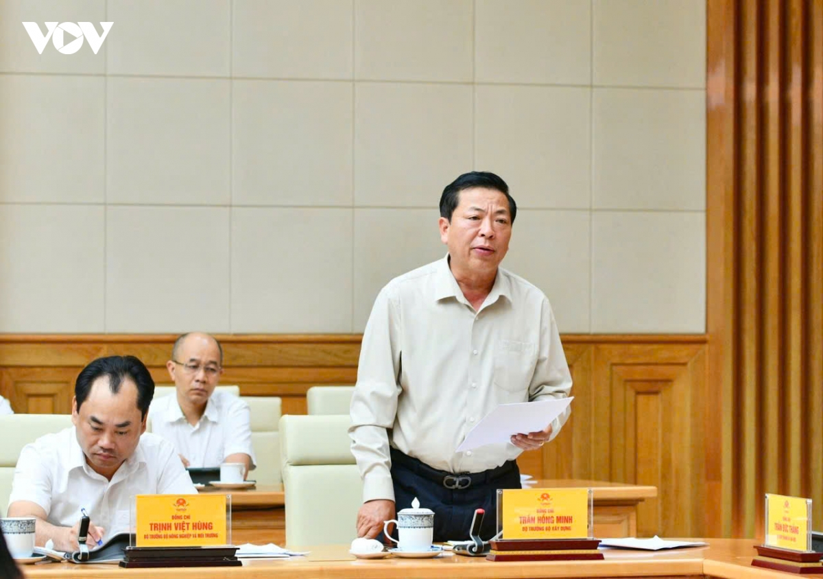 5_bo_truong_bo_xay_dung_tran_hong_minh_phat_bieu_tai_cuoc_hop.jpg