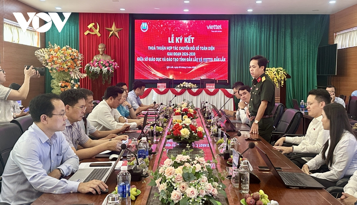 8-5_viettel.jpg