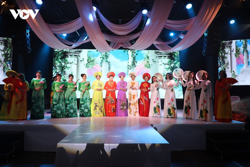 ao_dai_2.jpg