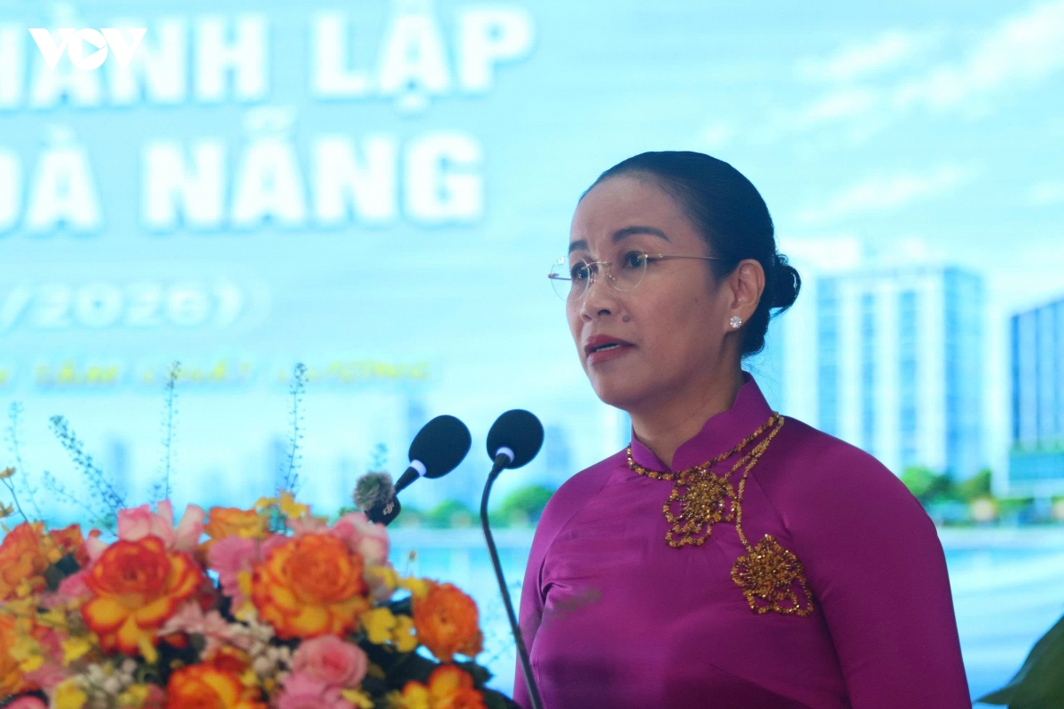 ba_nguyen_thi_anh_thi_pho_chu_tich_ubnd_tp_da_nang_phat_bieu_chuc_mung_benh_vien.jpg