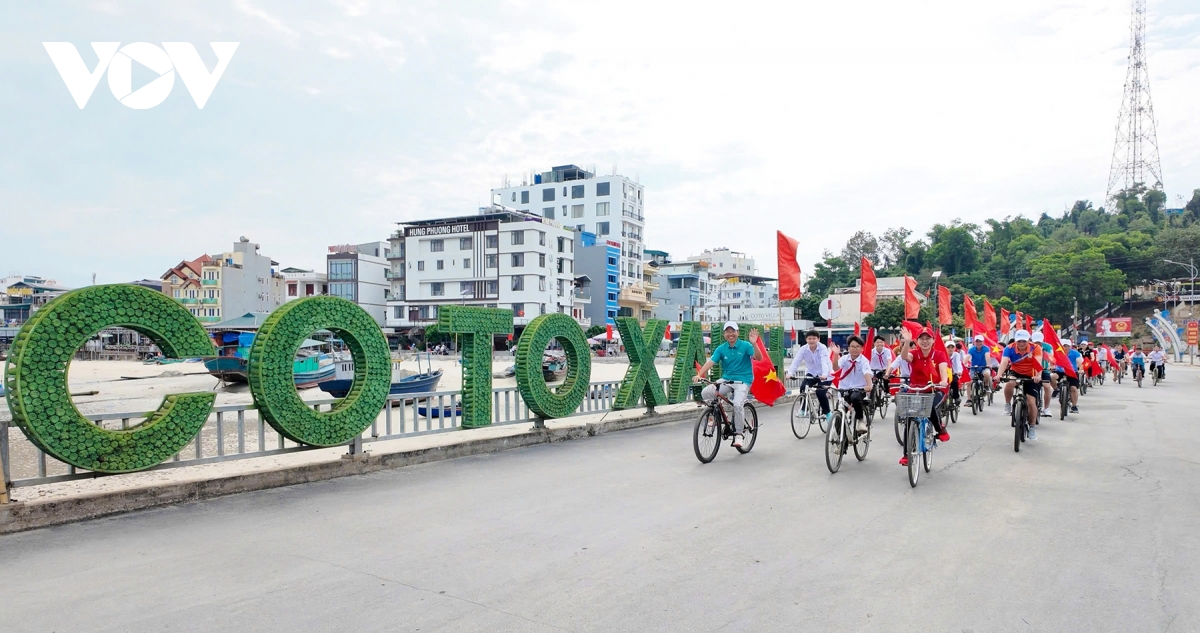 co-to-ky-niem-bac-ho-tham-dao_5.jpg
