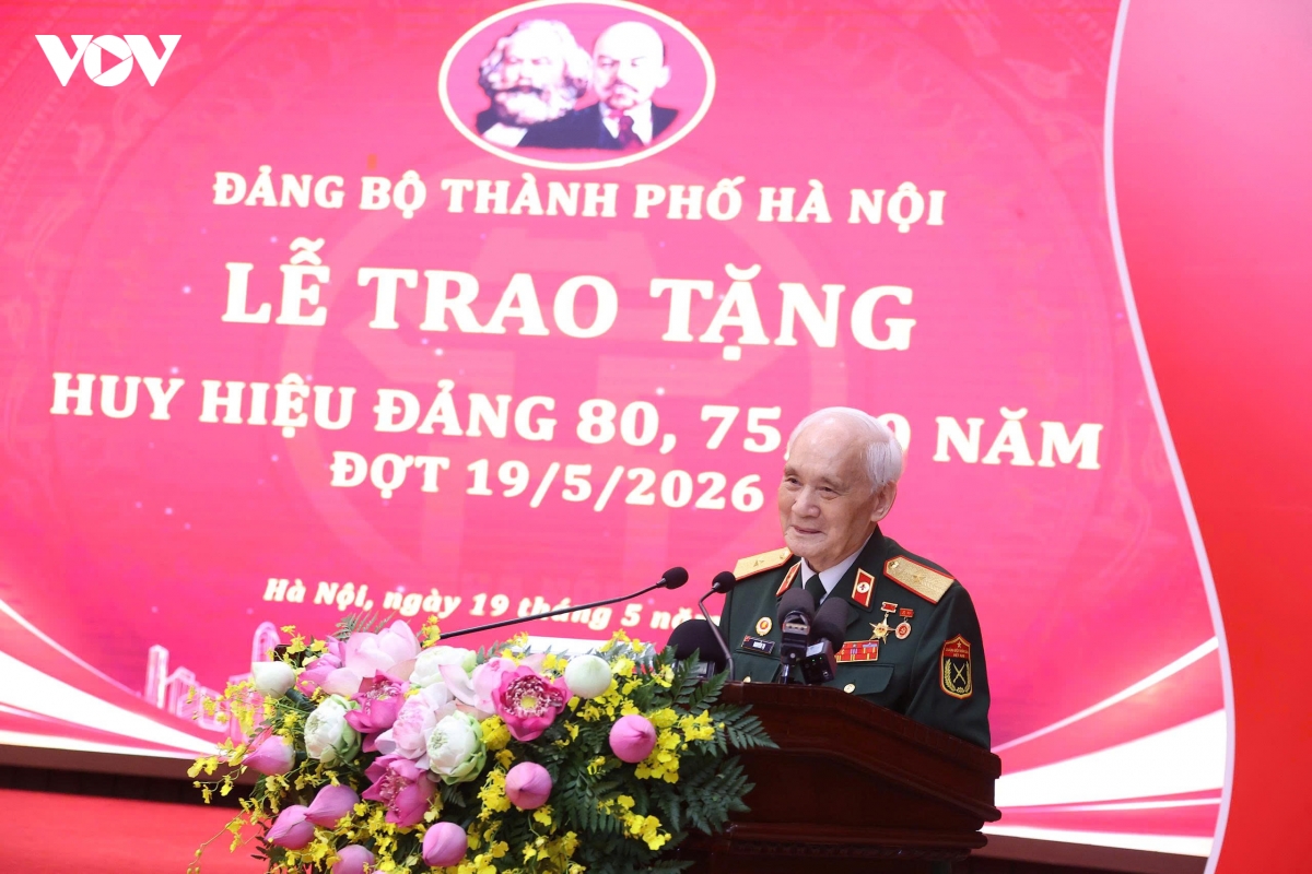 dang_vien_nguyen_tu_phat_bieu.jpg
