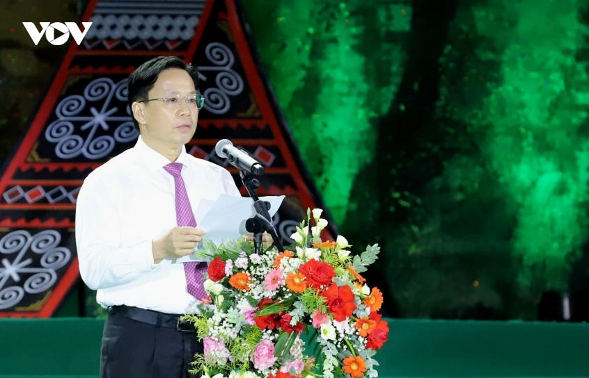 hoang_van_nghiem_bi_thu_son_la.jpg