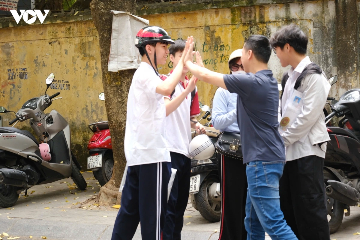 hong_thai.jpg