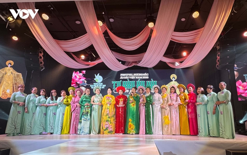 le_hoi_ao_dai.jpg