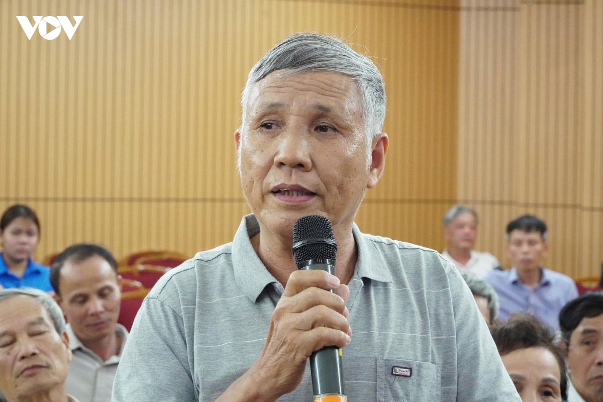 nguyen_van_thuan_truc_canh_quan_song_hong.jpg