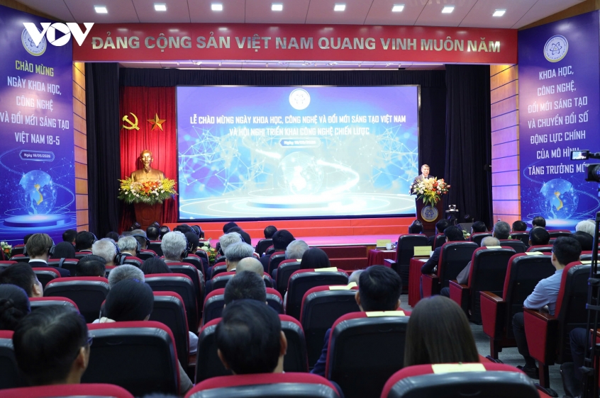 thu_tuong_khan_truong_ra_soat_thao_go_ngay_cac_diem_nghen_lien_quan_den_co_che_tai_chinh_cho_khoa_hoc_cong_nghe_5.jpg