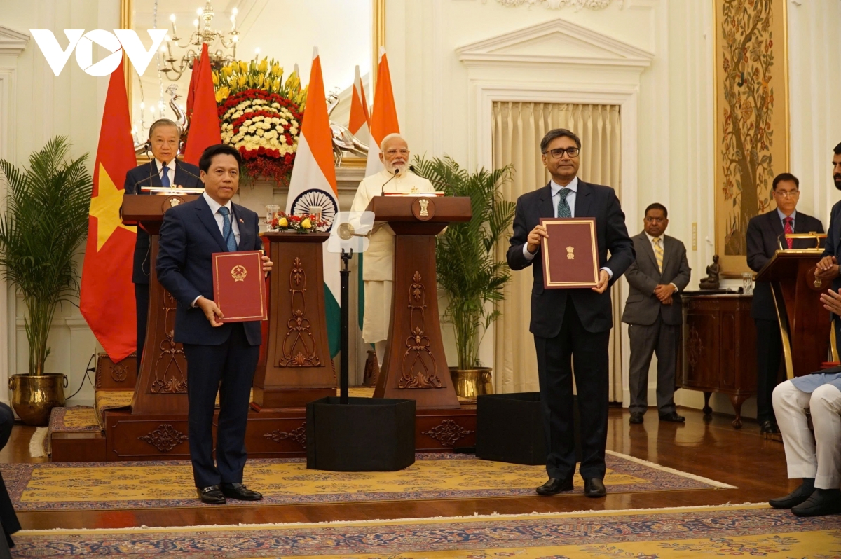 tong_bi_thu_chu_tich_nuoc_to_lam_va_thu_tuong_an_do_narendra_modi_chung_kien_hai_ben_ky_ket_cac_van_kien_2.jpg