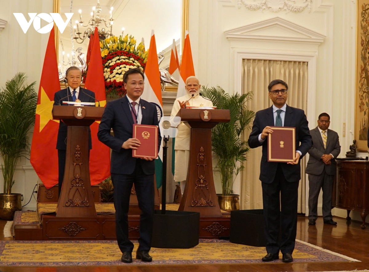 tong_bi_thu_chu_tich_nuoc_to_lam_va_thu_tuong_an_do_narendra_modi_chung_kien_hai_ben_ky_ket_cac_van_kien_3.jpg