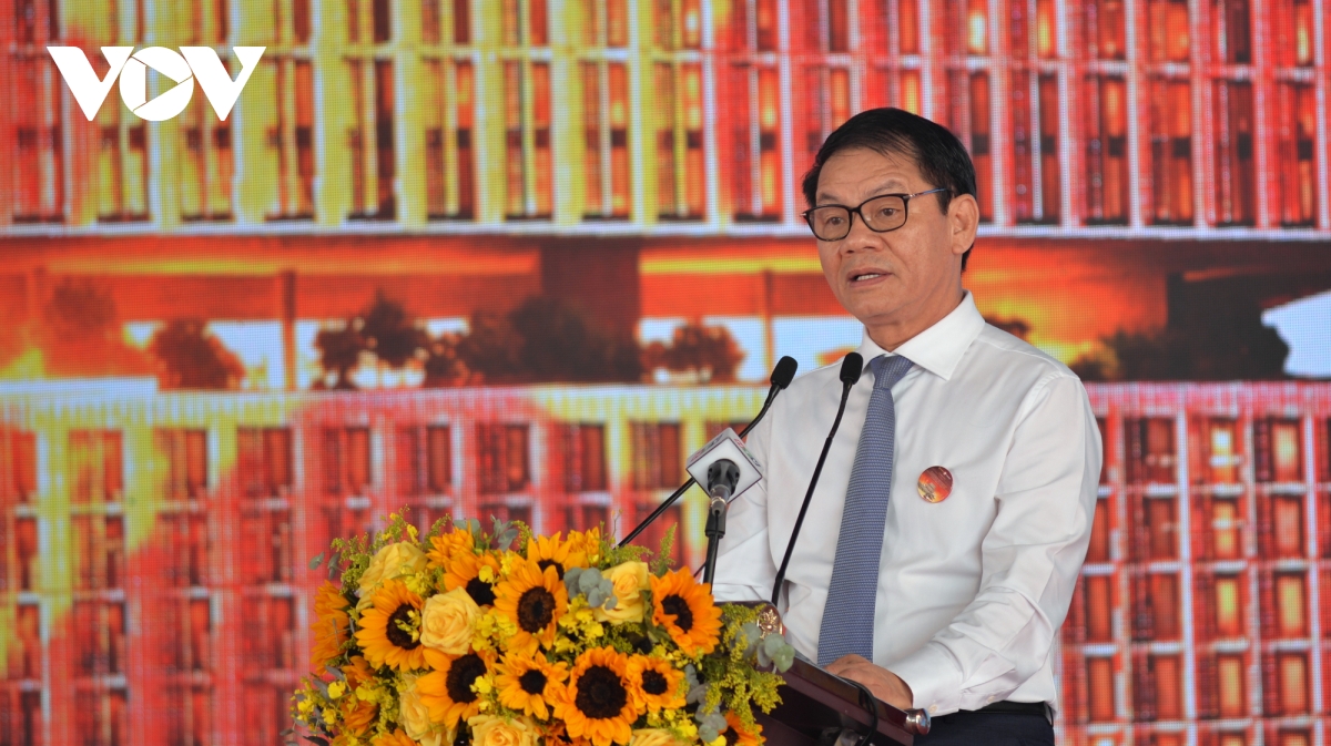 tp.hcm_tang_toc_metro_huong_toi_187km_duong_sat_do_thi_vao_2030_5.jpg