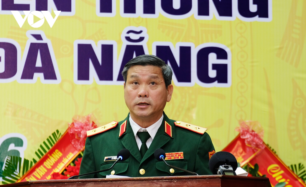 trung_tuong_le_ngoc_hai_tu_lenh_quan_khu_5_phat_bieu.jpg