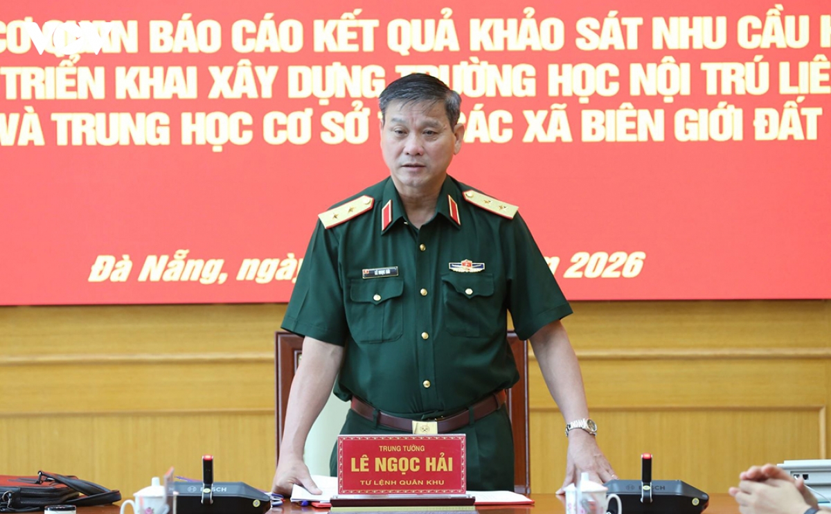 trung_tuong_le_ngoc_hai_uy_vien_trung_uong_dang_tu_lenh_quan_khu_5.jpg