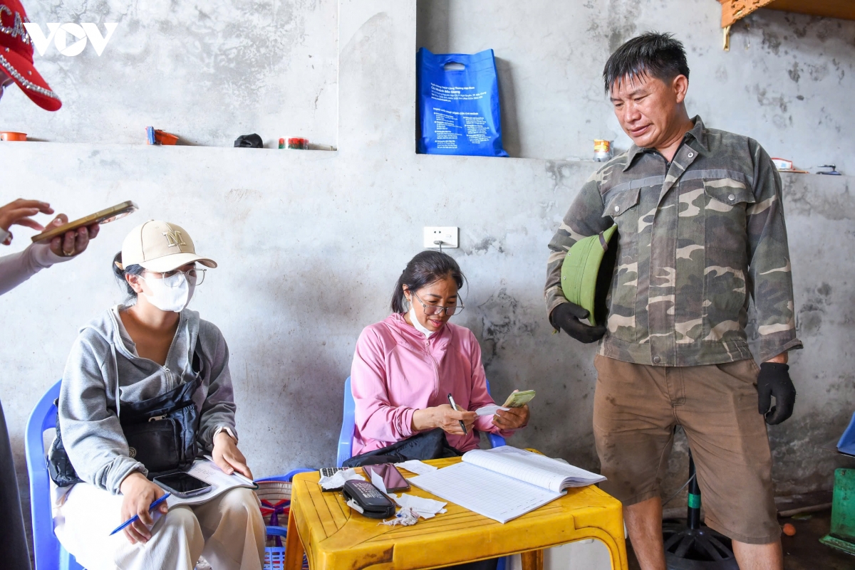 vai_thieu_phuc_hoa_16.jpg