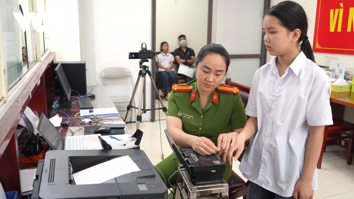 xuyen_le_cong_an_thai_nguyen_cap_toc_dinh_danh_dien_tu.jpg
