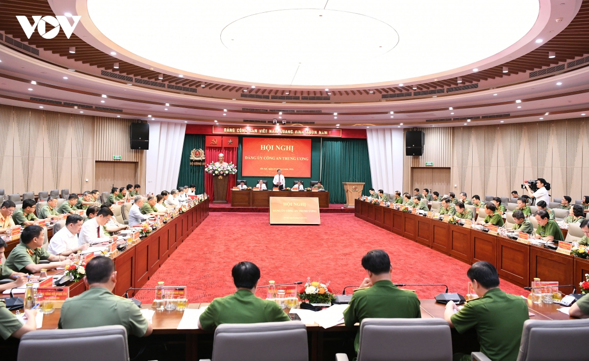 24-06_toan_canh_hoi_nghi.jpg