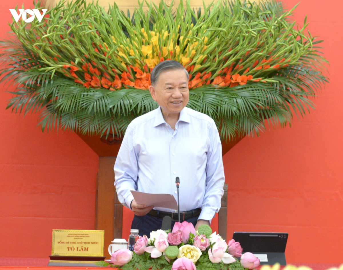 30-06_tong_bi_thu_chu_tich_nuoc_to_lam_phat_bieu_tai_phien_hop_2_rs.jpg