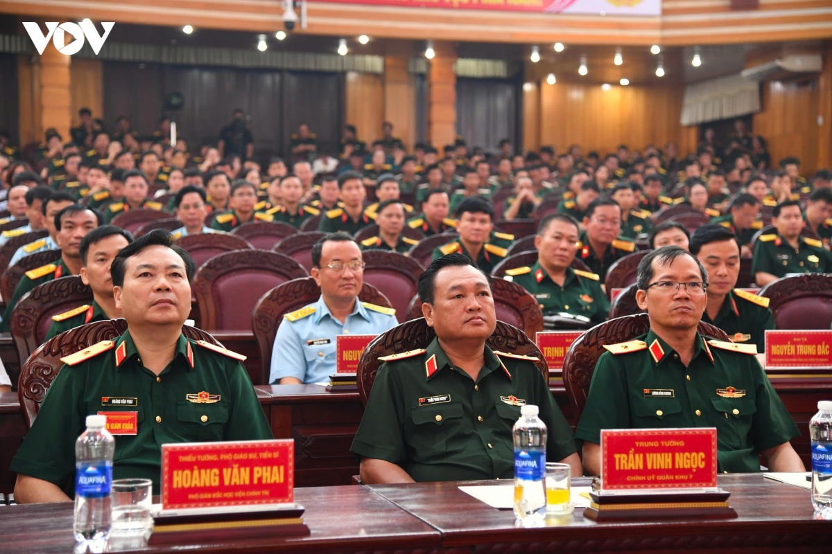 3_cac_dai_bieu_du_khai_mac_20260616111126.jpg