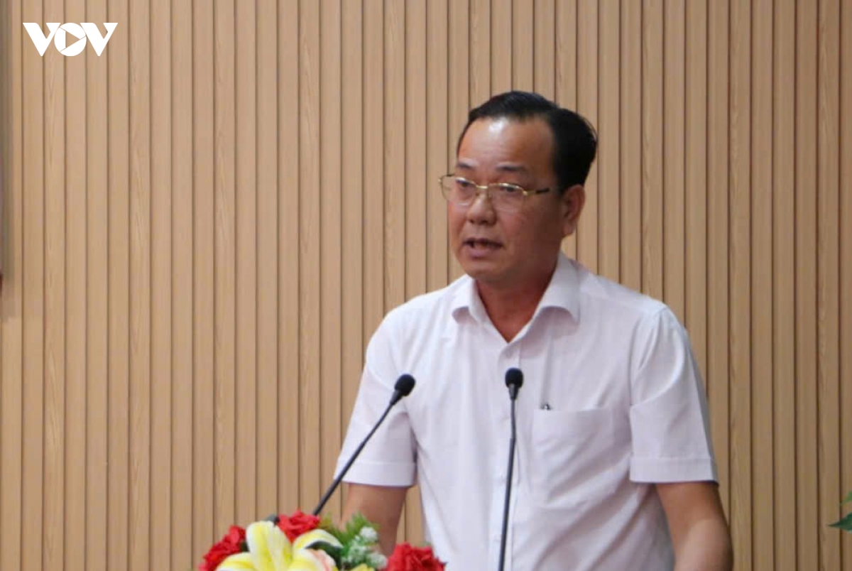 3_ong_phan_minh_tri_phat_bieu_tai_hoi_nghi.jpg