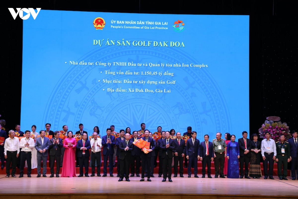 6-6-chinh_quyen_dia_phuong_2_cap_tao_dong_luc_cho_xuc_tien_dau_tu_o_gia_lai-_anh_5.jpg