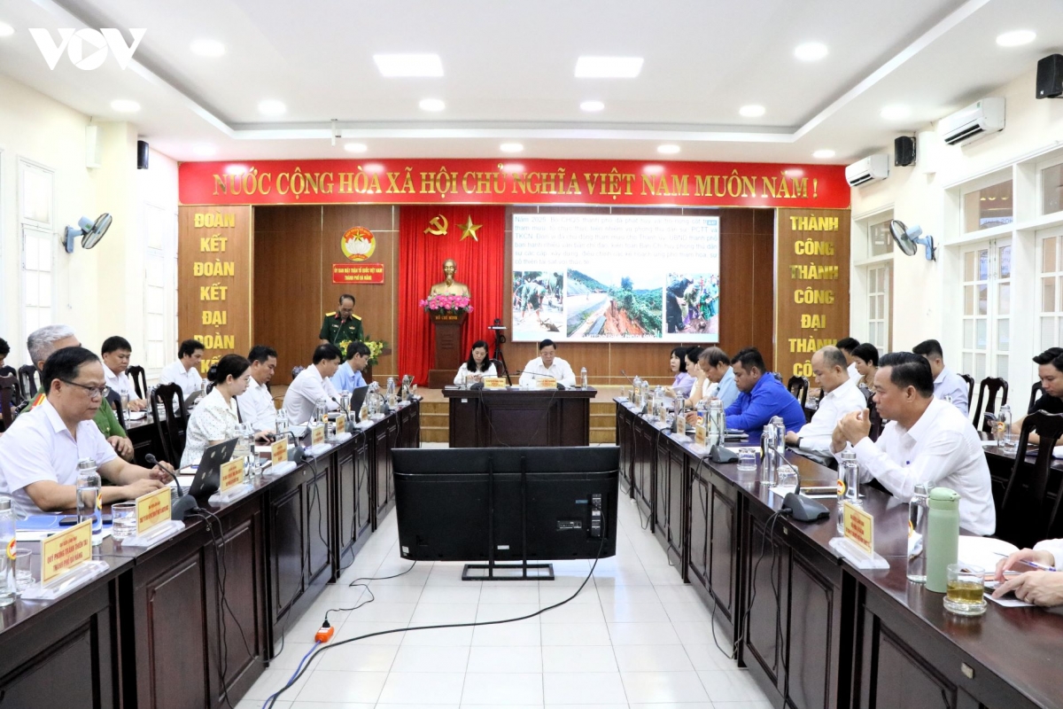 Hội thảo Chia sẻ kinh nghiệm một số mô hình phòng tránh, cứu hộ và cứu trợ thiên tai dựa vào cộng đồng.JPG