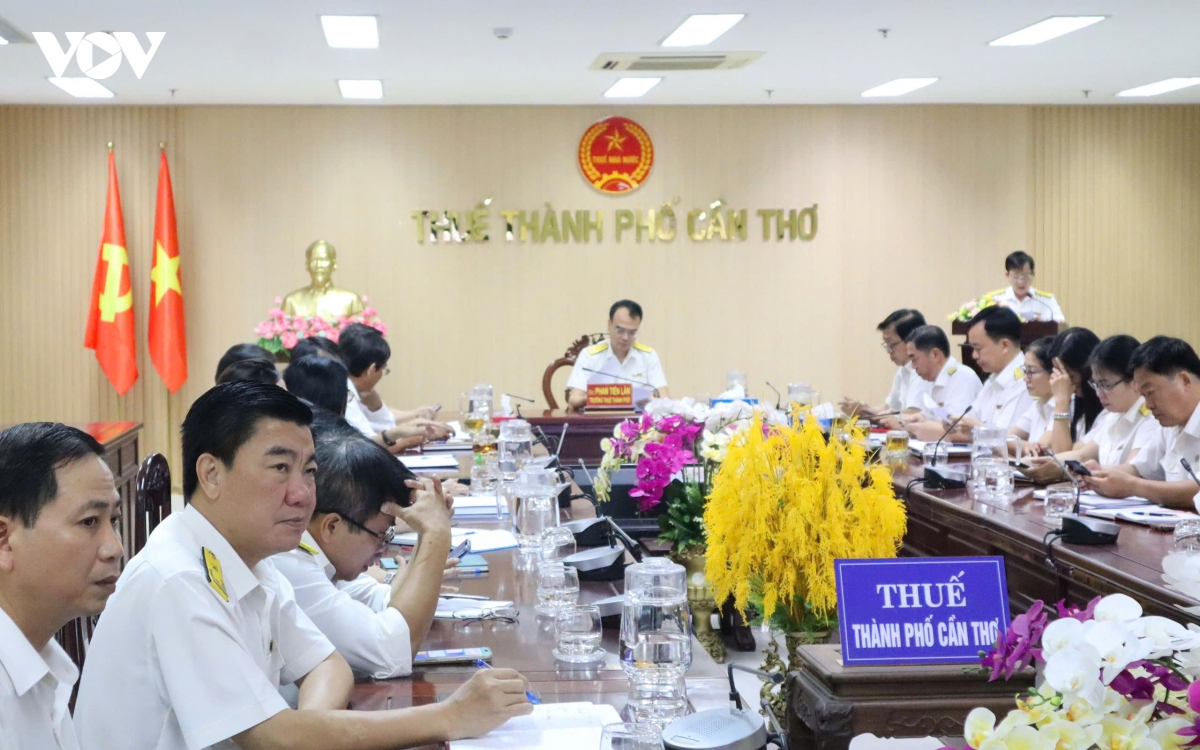 Thuế Cần Thơ thu ngân sách hơn 13.500 tỷ đồng trong 5 tháng đầu năm.jpg