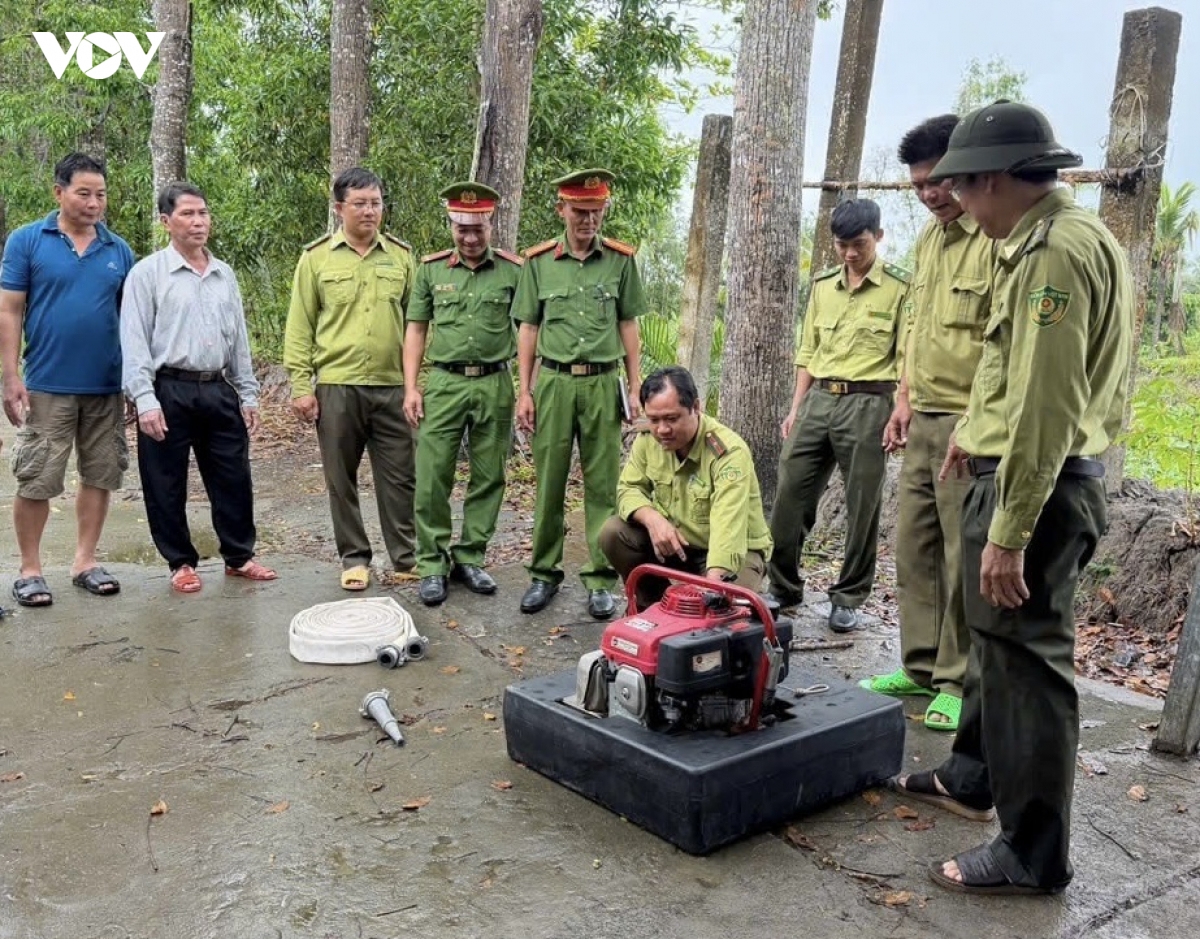 ban_chi_dao_phong_chay_chua_chay_rung_thanh_pho_can_tho_kiem_tra_trang_thiet_bi_phuong_tien_phuc_vu_cong_tac_chua_chay_rung.jpg