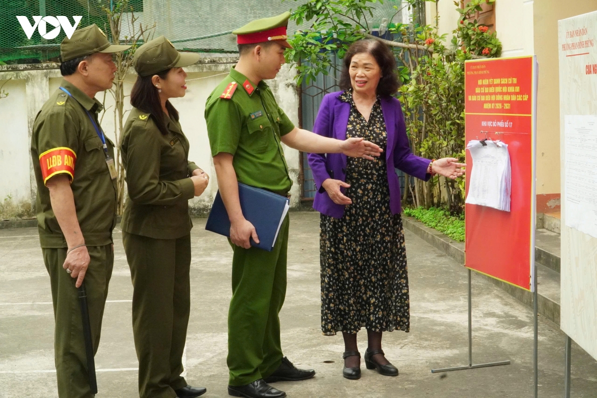 bau_cu_phuong_phan_dinh_phung_thai_nguyen.jpg