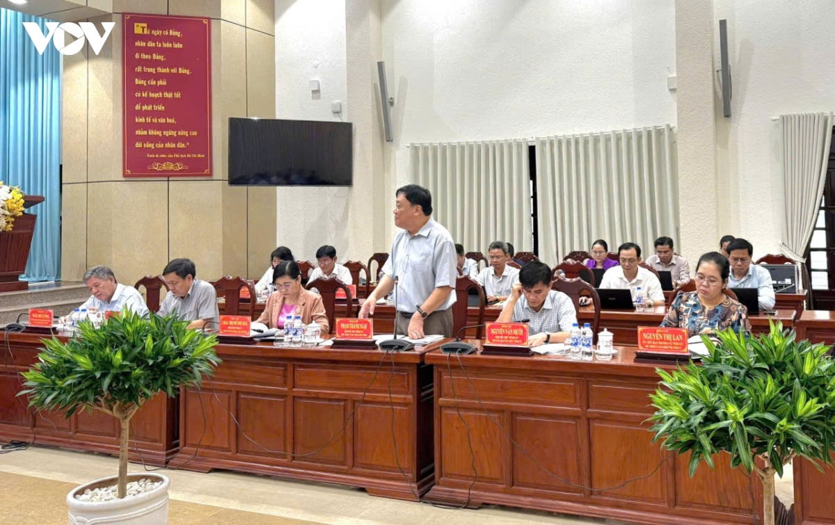 cac_dai_bieu_phat_bieu_tai_buoi_lam_viec_xoay_quanh_du_thao_bao_cao_cua_doan_kiem_tra_giam_sat_so_23.jpg
