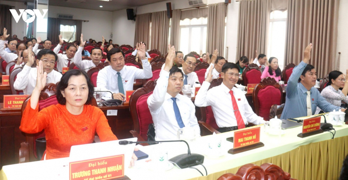 cac_dai_bieu_thong_qua_cac_nghi_quyet.png