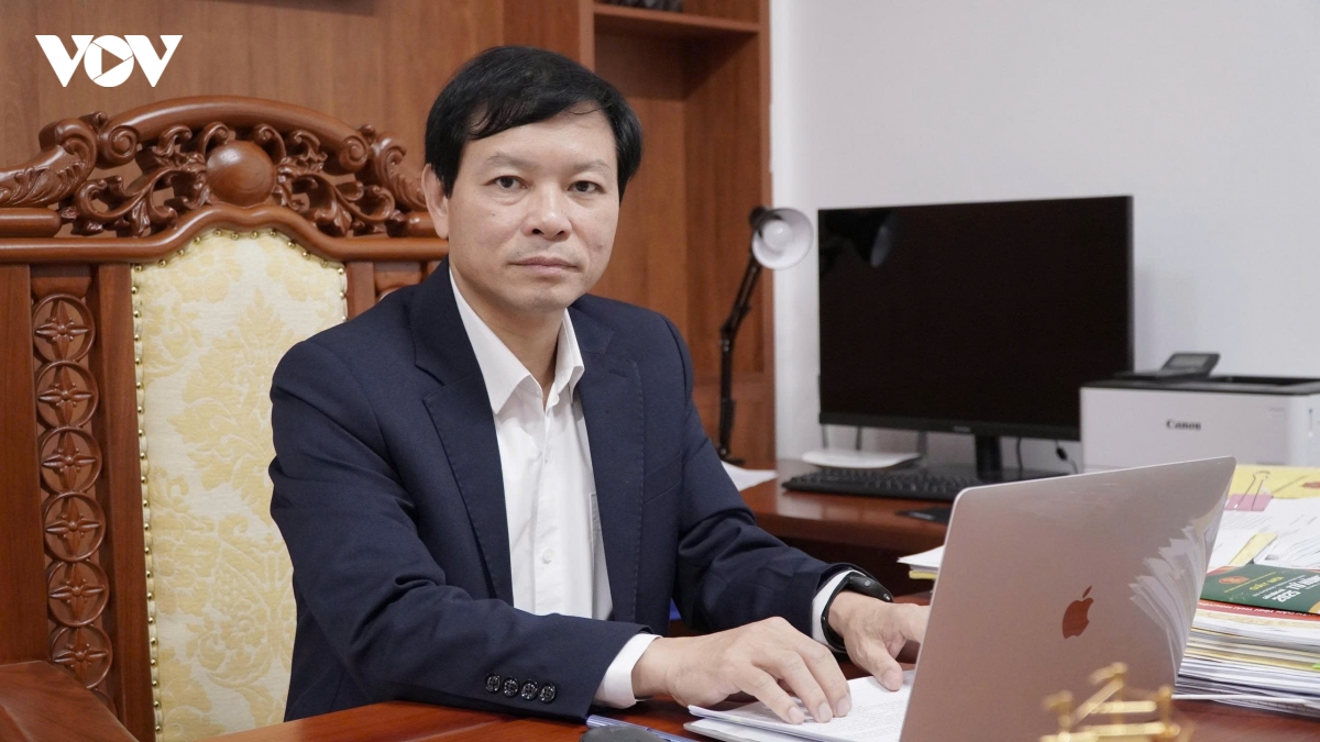 chinh_quyen_dia_phuong_2_cap_thai_nguyen_duong_xuan_hung.jpg