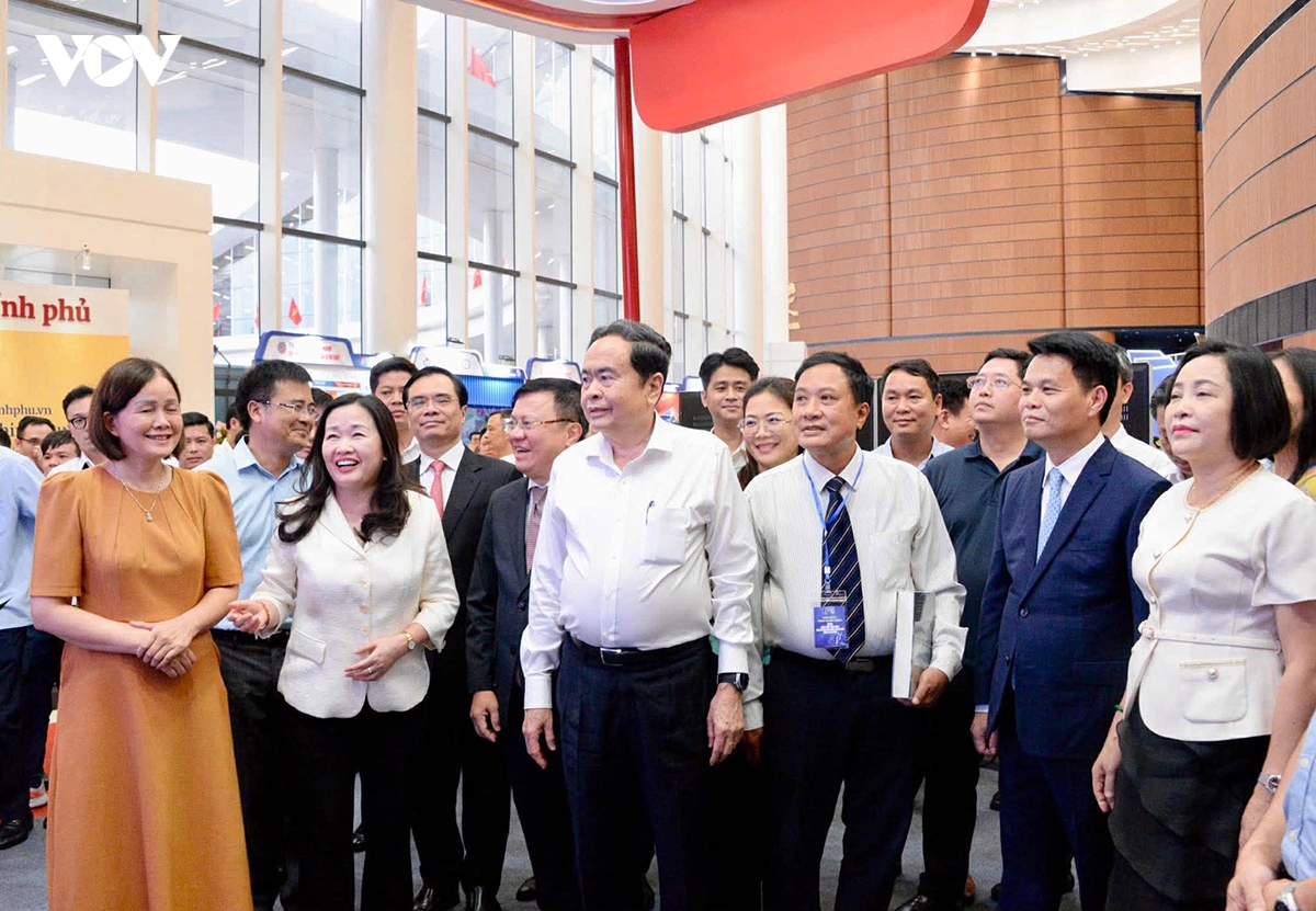 chu_tich_quoc_hoi_tran_thanh_man_8.jpg