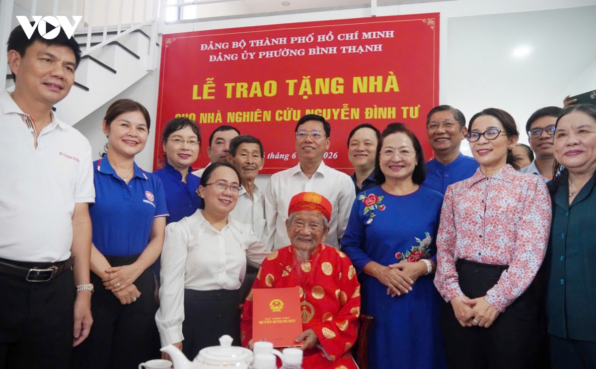 cu_nguyen_dinh_tu_4.jpeg