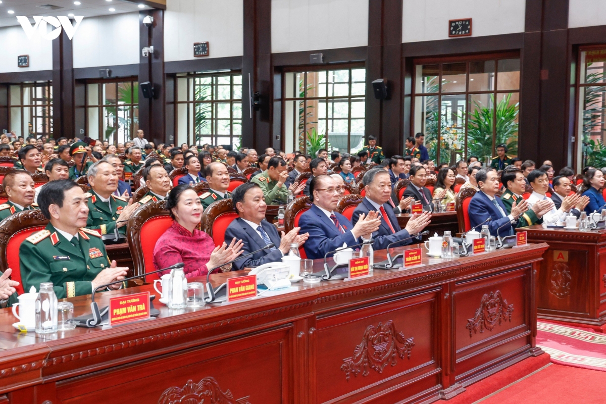dai_hoi_cuu_chien_binh_3.jpg
