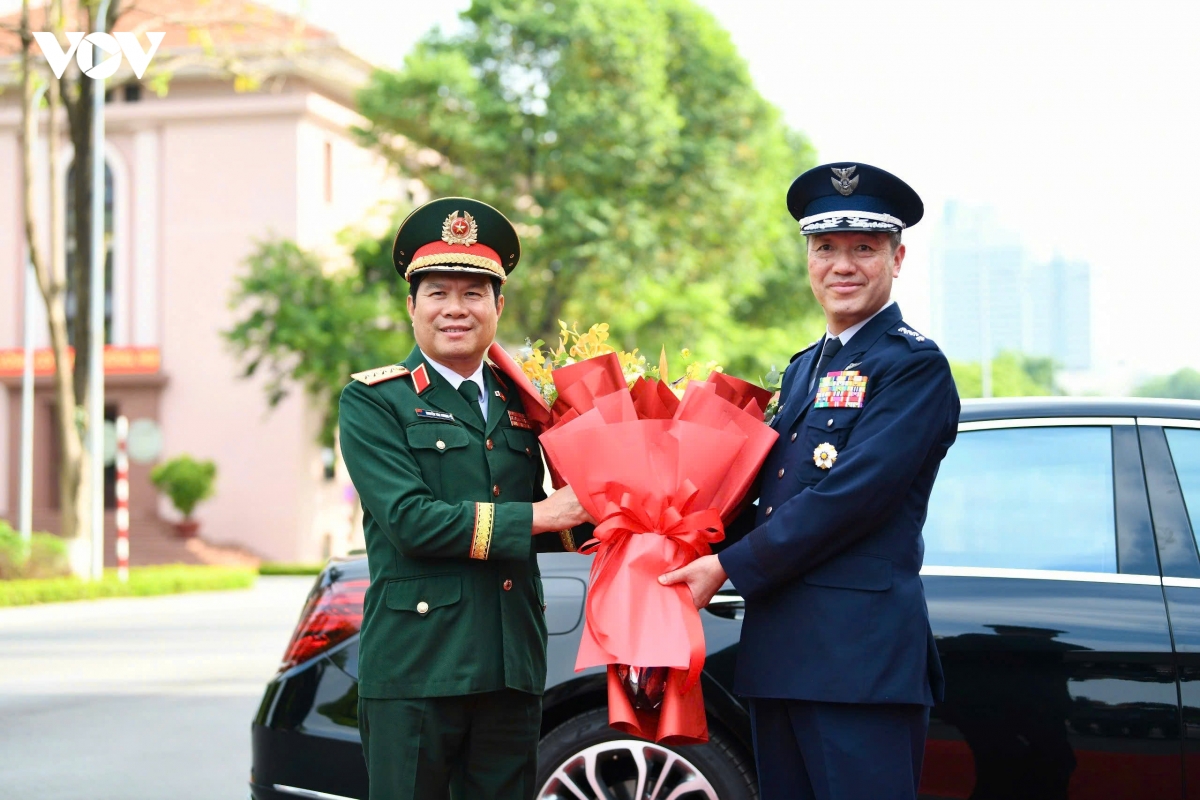 dai_tuong_nguyen_tan_cuong_chu_tri_le_don_tham_muu_truong_lien_quan_nhat_ban_1.jpg
