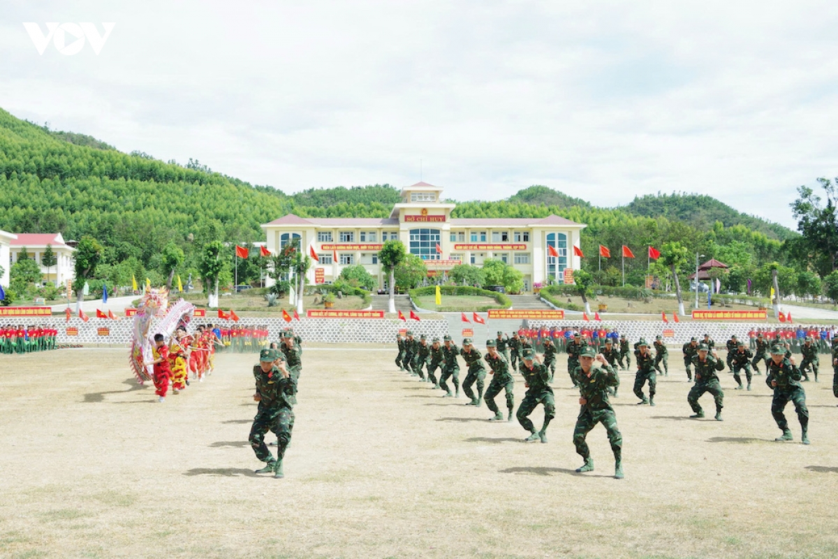 gia_lai_tuyen_the_chien_si_moi-_anh_6.jpg