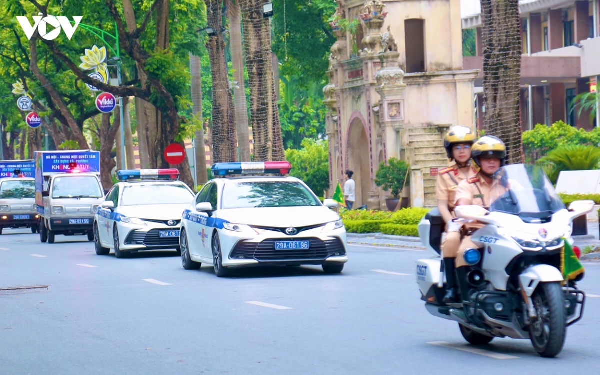 ha_noi_ra_quan_3.jpg