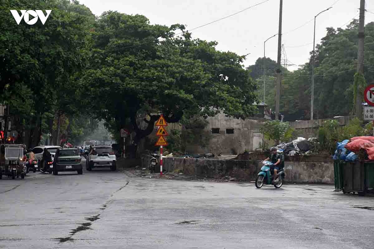 mat_bang_cau_tran_hung_dao_10.jpg