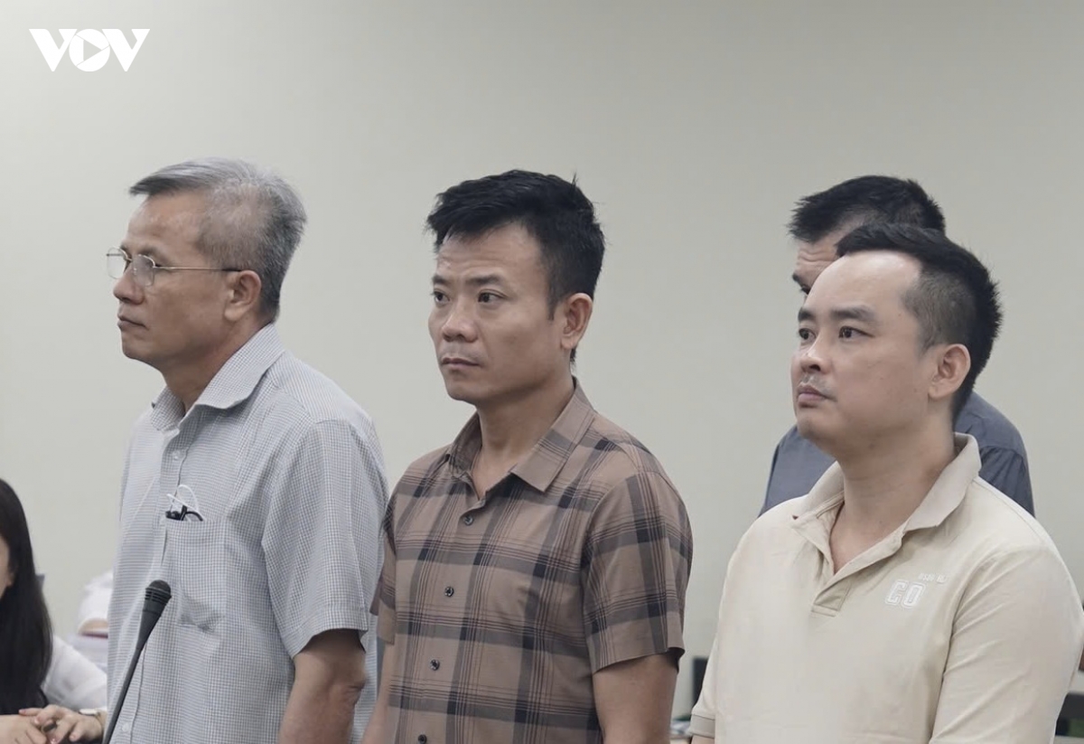 nam_trieu.jpg