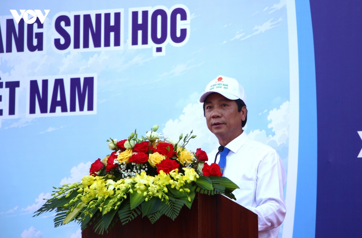 ong_hoang_nam_pho_chu_tich_ubnd_tinh_quang_tri_keu_goi_moi_nguoi_chung_tay_bao_ve_moi_truong_bang_viec_lam_thiet_thuc.jpg