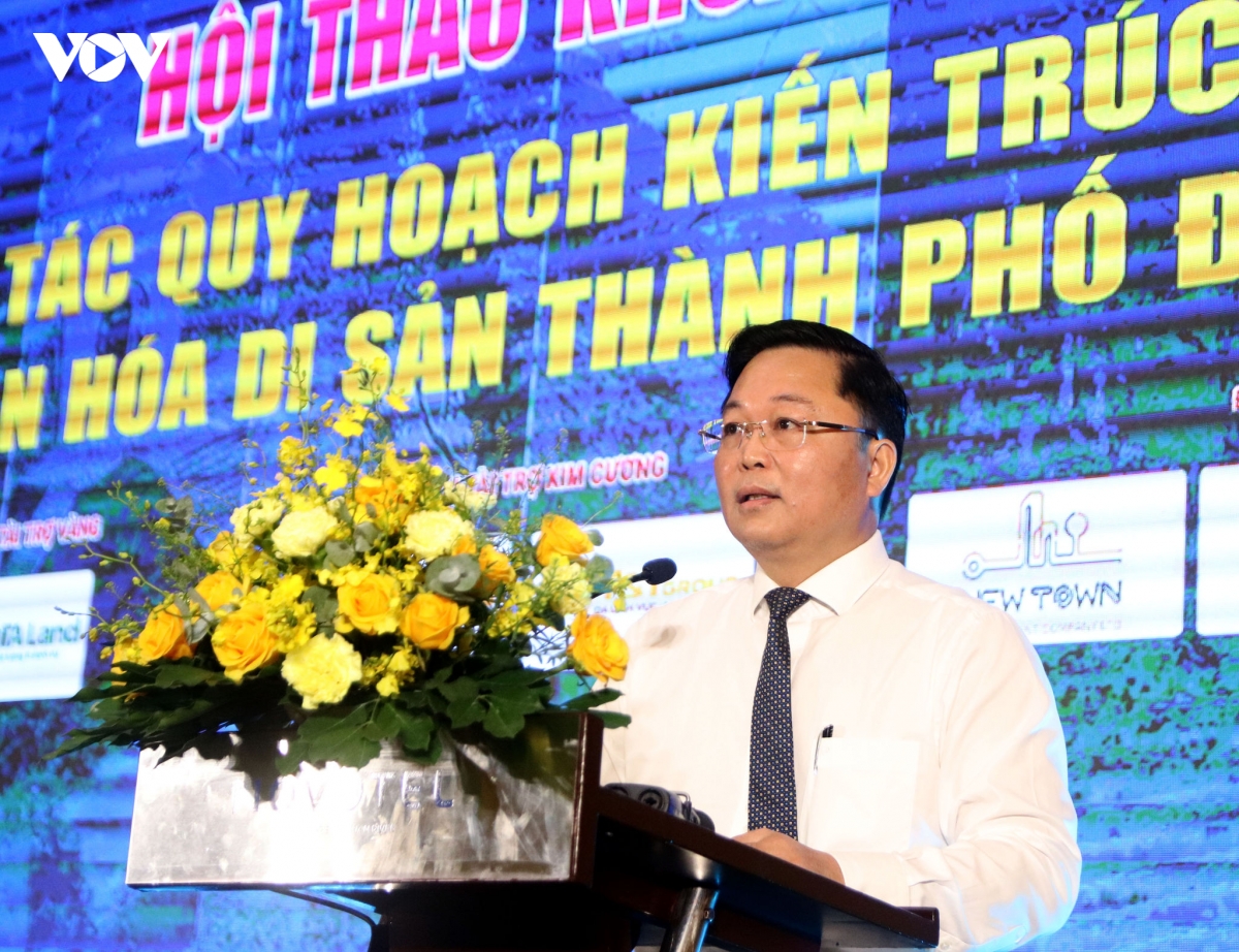 ong_le_tri_thanh_chu_tich_uy_ban_mttq_viet_nam_thanh_pho_da_nang_phat_bieu_tai_hoi_thao.jpg