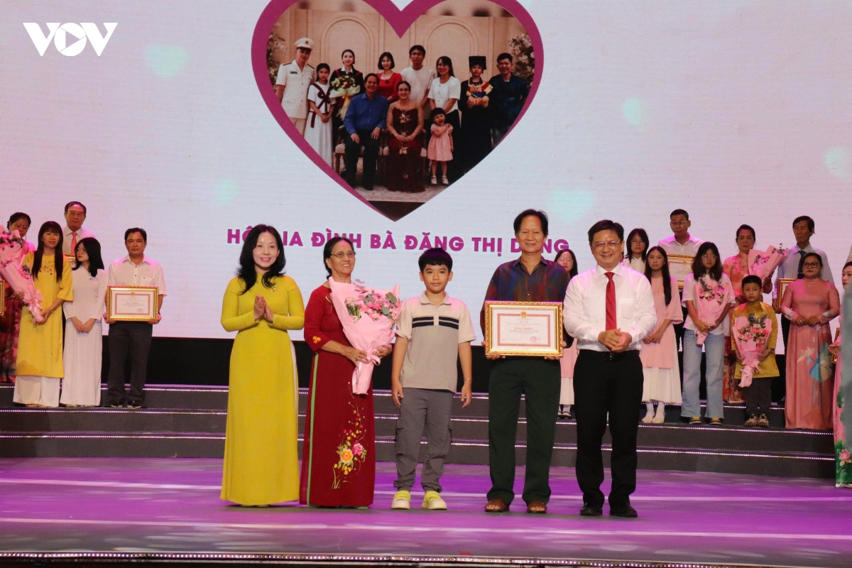 ong_nguyen_manh_cuong_nhan_manh.jpg